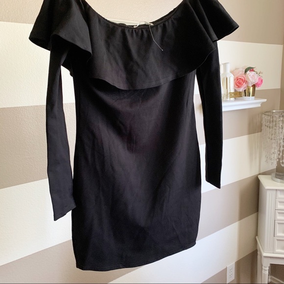 Urban Outfitters body con off the shoulder dress - Picture 3 of 5